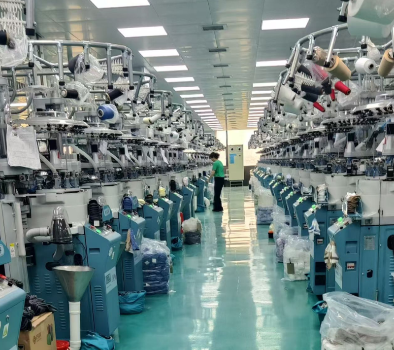 紡織廠制冷降溫，安裝蒸發(fā)冷省電空調-立式射流空調機組